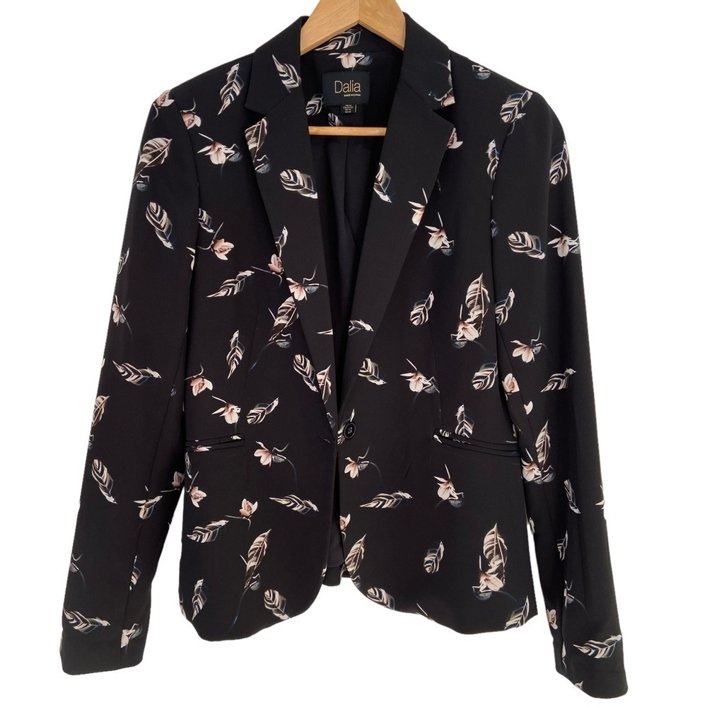 Dalia black blazer floral pink pattern pockets formal casual feminine medium
